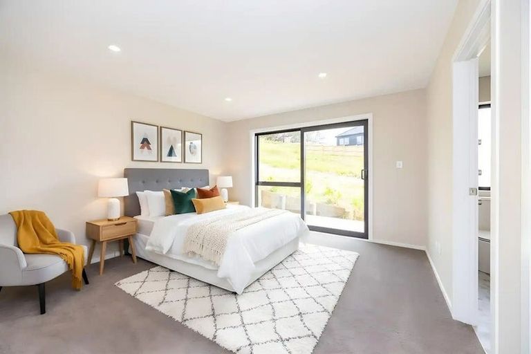 Photo of property in 30 Awanui Road, Red Beach, 0932