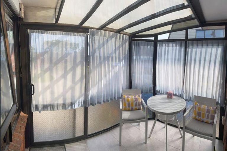 Photo of property in 2/168 Prince Regent Drive, Farm Cove, Auckland, 2012