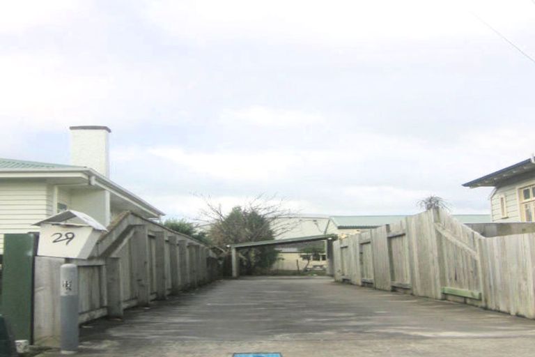 Photo of property in 29 Bryant Street, Takaro, Palmerston North, 4412