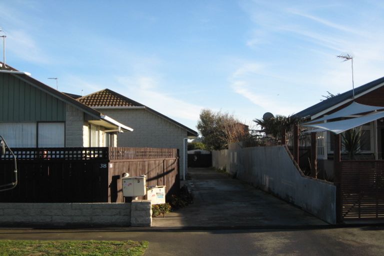 Photo of property in 1/38 Lonsdale Street, New Brighton, Christchurch, 8083