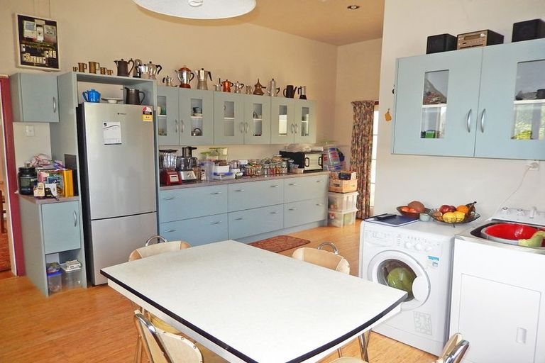 Photo of property in 2 Rees Street, Duntroon, Oamaru, 9494