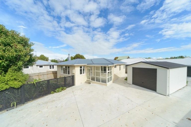 Photo of property in 21 Salisbury Avenue, Terrace End, Palmerston North, 4410