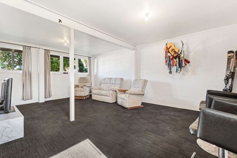 Photo of property in 33 Bell Road, Western Heights, Rotorua, 3015