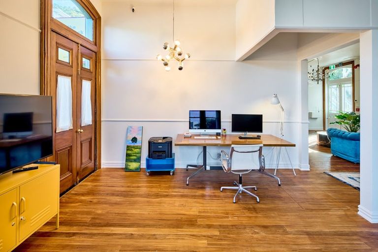 Photo of property in 230 Tinakori Road, Thorndon, Wellington, 6011