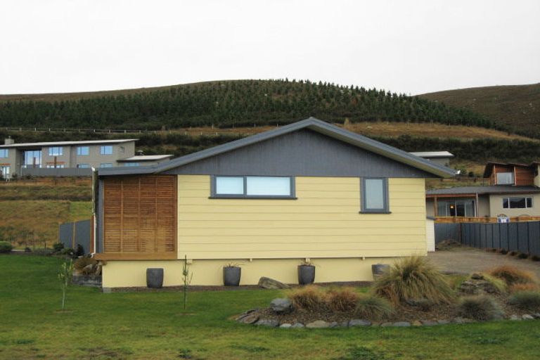 Photo of property in 1 Mcmurray Place, Clyde, 9330