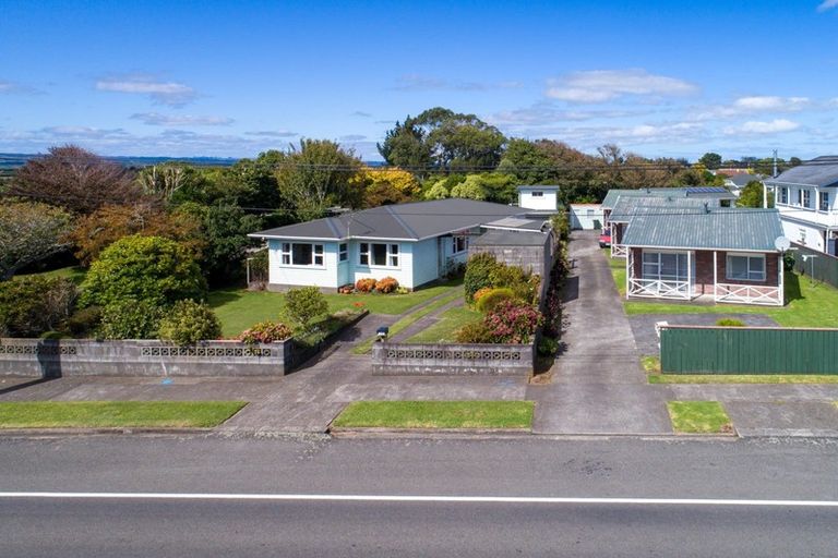 Photo of property in 38 Tawhiti Road, Hawera, 4610