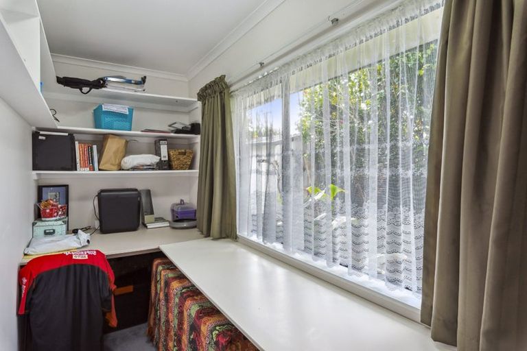 Photo of property in 3 Brookfield Place, Paraparaumu, 5032