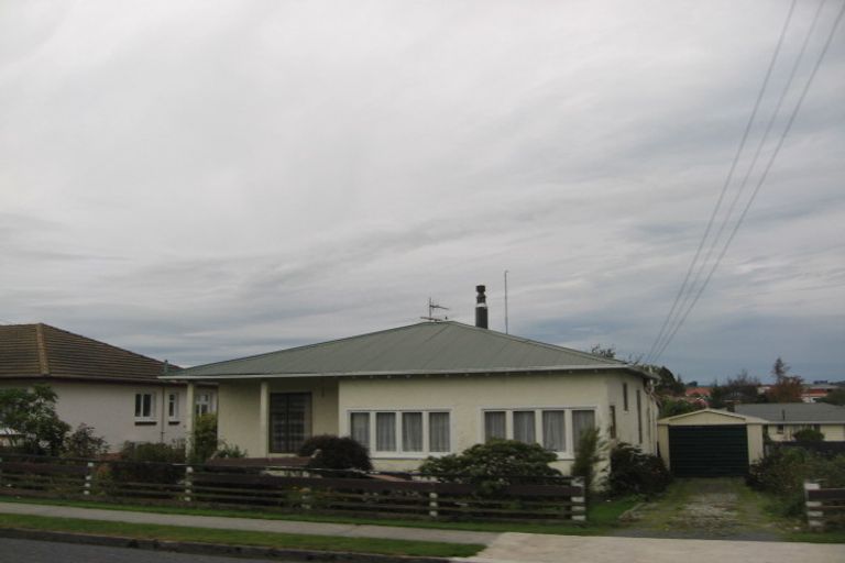 Photo of property in 13 Naish Street, Balclutha, 9230