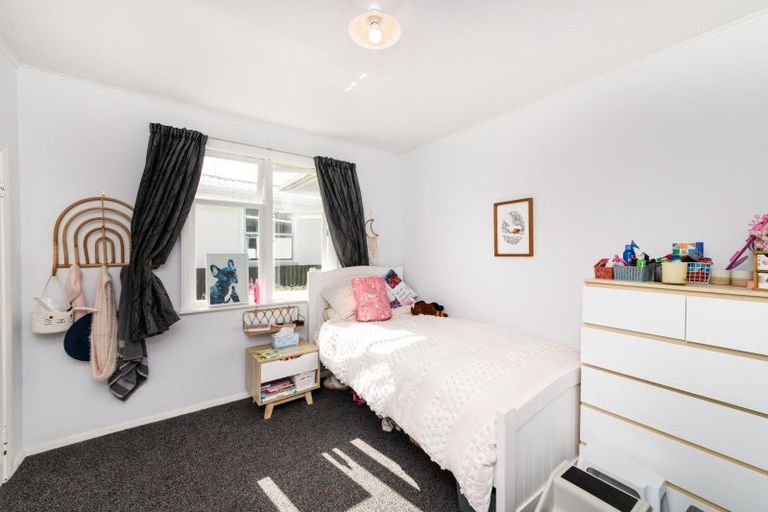 Photo of property in 15b Elizabeth Street, Feilding, 4702