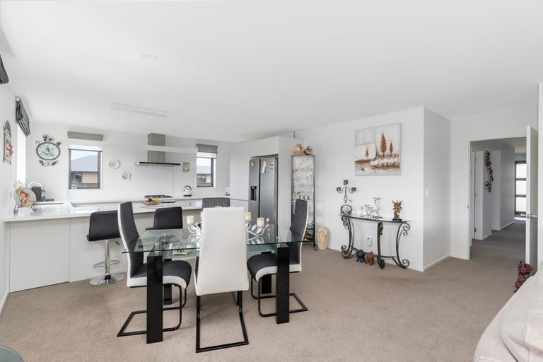 Photo of property in 10 Chandler Way, Rolleston, 7615