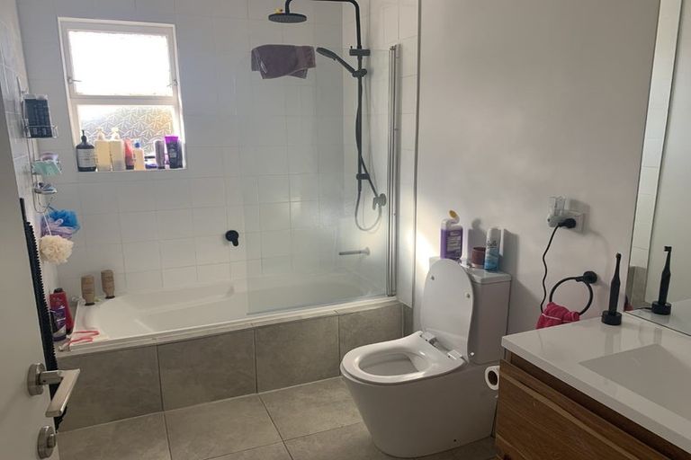 Photo of property in 221 Lamb Street, Leamington, Cambridge, 3432