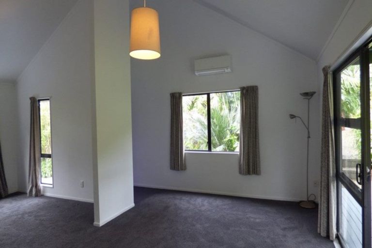 Photo of property in 6 Pounamu Place, Kerikeri, 0294