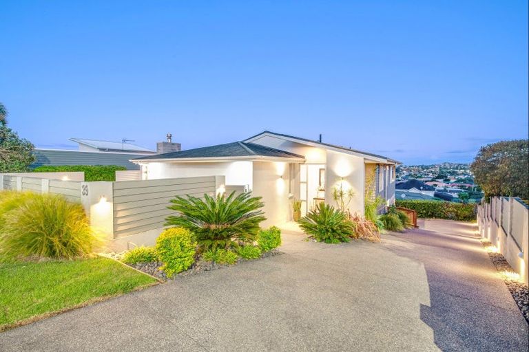 Photo of property in 39 Grand Drive, Orewa, 0931