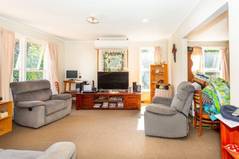 Photo of property in 19 Cryer Street, Southbridge, 7602