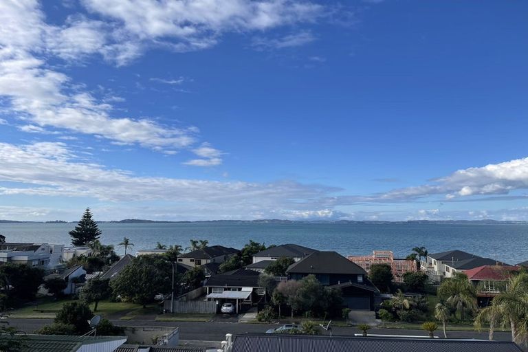 Photo of property in 13a Rogers Avenue, Eastern Beach, Auckland, 2012