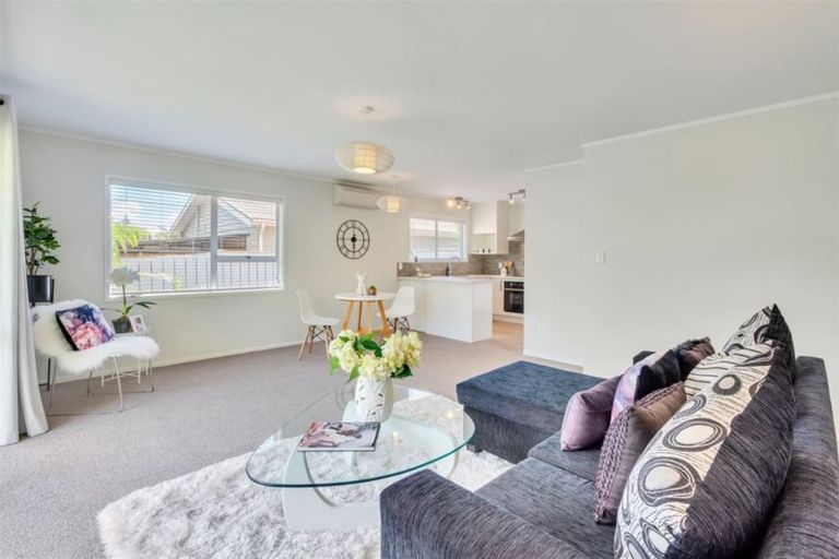 Photo of property in 3/83 Gardner Avenue, New Lynn, Auckland, 0600