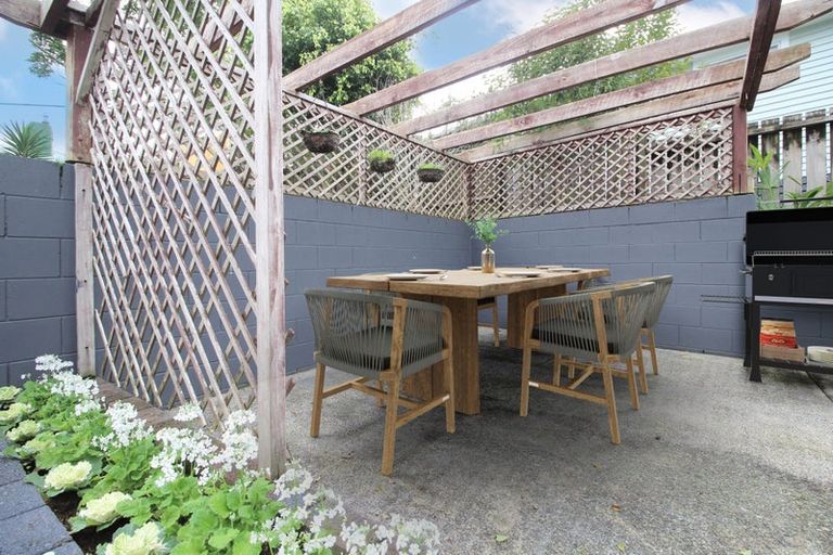 Photo of property in 1 Patiki Street, Riverside, Whangarei, 0112