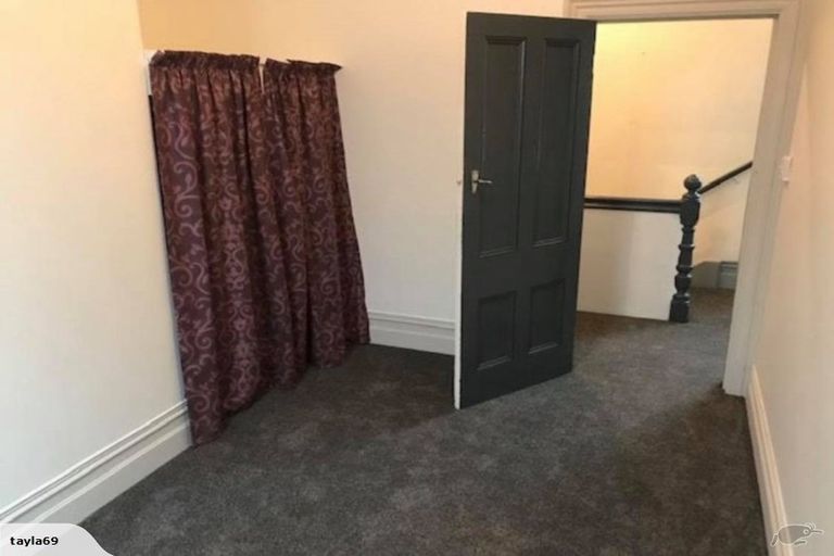 Photo of property in 144 Tinakori Road, Thorndon, Wellington, 6011