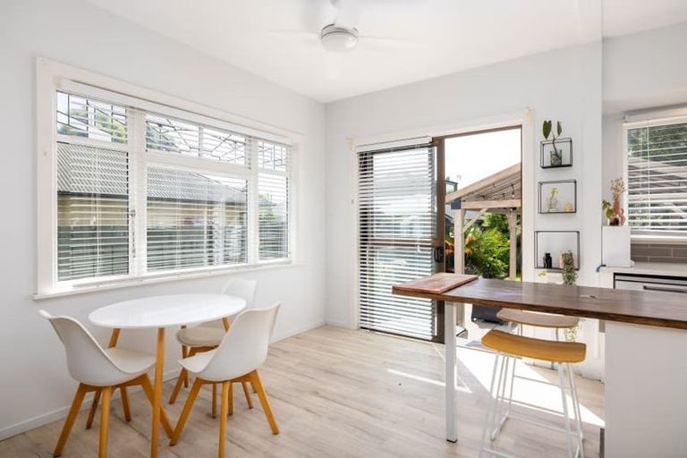 Photo of property in 126 Wairakei Road, Bryndwr, Christchurch, 8053