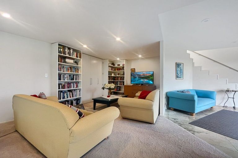 Photo of property in 2/40 Walter Street, Hauraki, Auckland, 0622