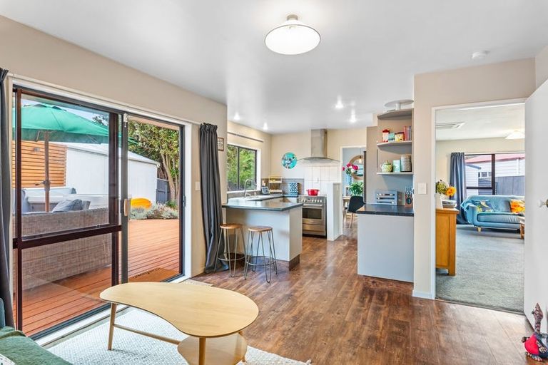 Photo of property in 37 Campbell Avenue, Paraparaumu, 5032