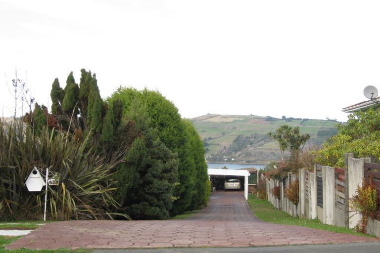 Photo of property in 12a Kowhai Street, Ravensbourne, Dunedin, 9022