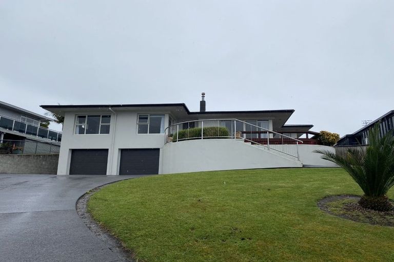 Photo of property in 66 Omokoroa Road, Omokoroa, 3114
