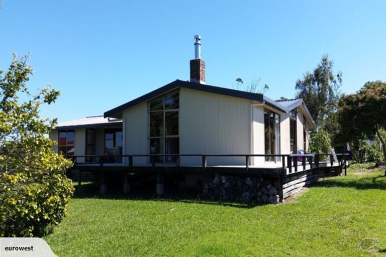 Photo of property in 34 Red Hills Road, Massey, Auckland, 0614