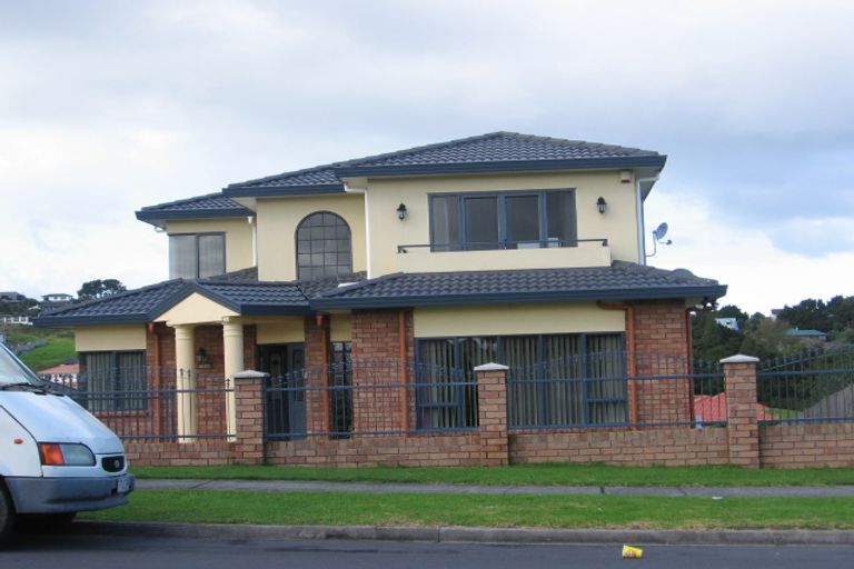 Photo of property in 76 Ransom Smyth Drive, Goodwood Heights, Auckland, 2105