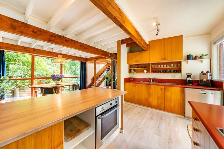 Photo of property in 63 Wyndham Road, Pinehaven, Upper Hutt, 5019