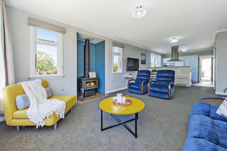 Photo of property in 10 Lee Street, Southbridge, 7602