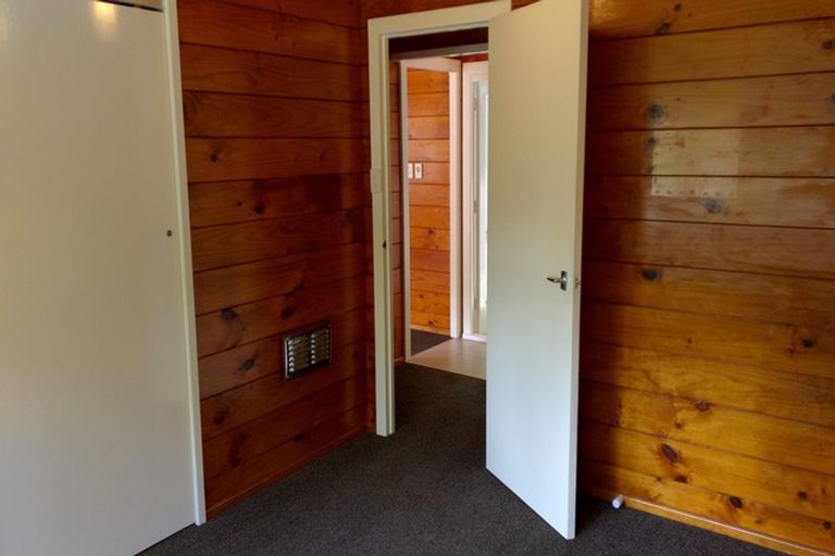 Photo of property in 2/54 Akatarawa Road, Brown Owl, Upper Hutt, 5018