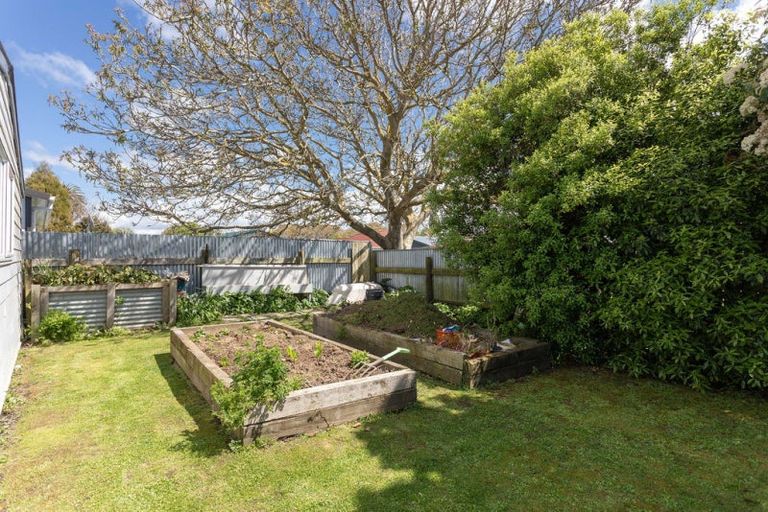 Photo of property in 33 Tennyson Street, Dannevirke, 4930
