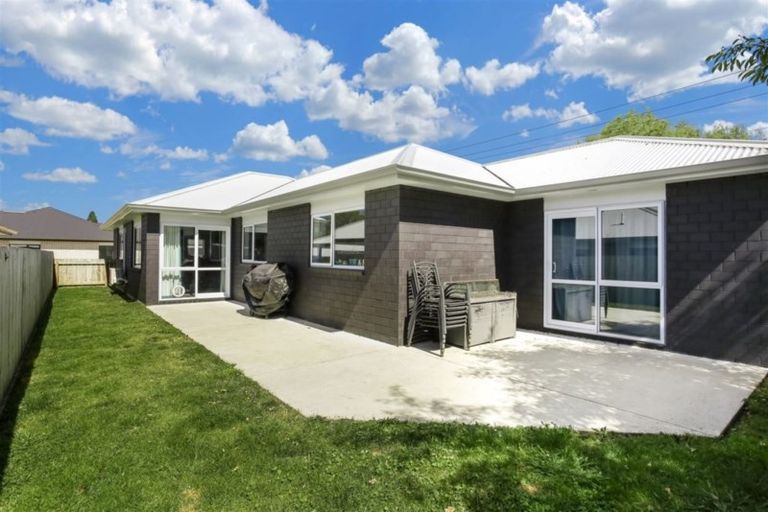 Photo of property in 1 Rees Way, Tuakau, 2121