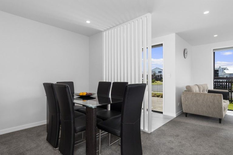 Photo of property in 42 Hinaki Street, Poike, Tauranga, 3112