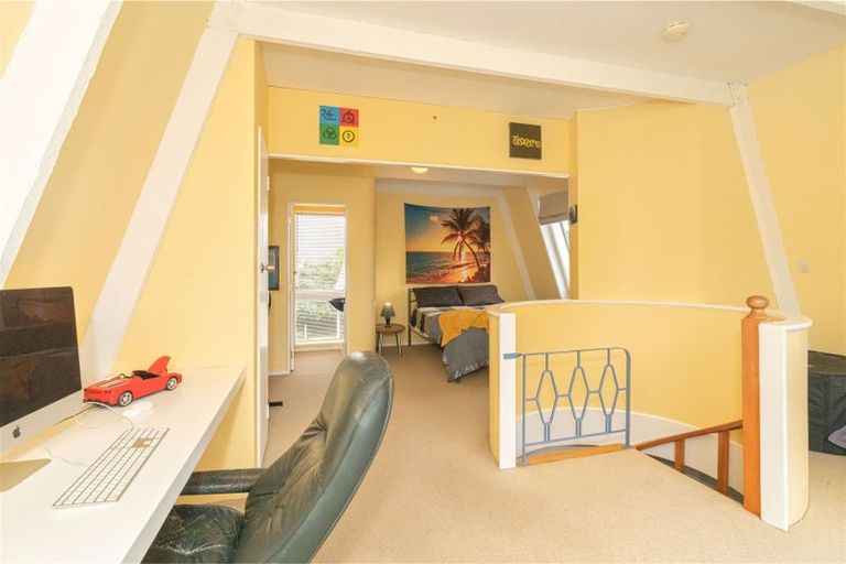 Photo of property in 9a Olive Terrace, Paraparaumu Beach, Paraparaumu, 5032