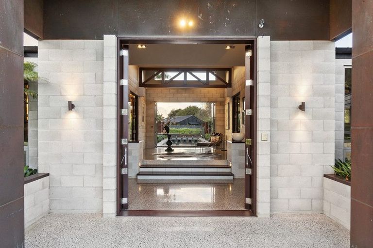 Photo of property in 3 Dalbeth Place, Matangi, Hamilton, 3284