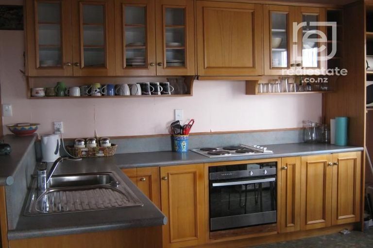 Photo of property in 216 Foyle Street, Bluff, 9814