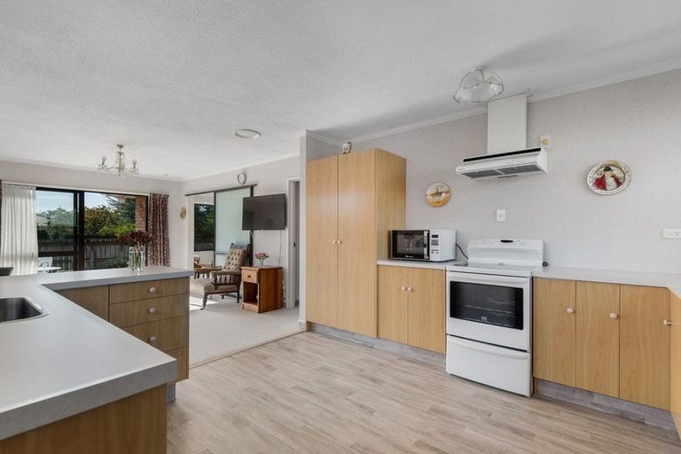 Photo of property in 53 Bush Road, Mosgiel, 9024