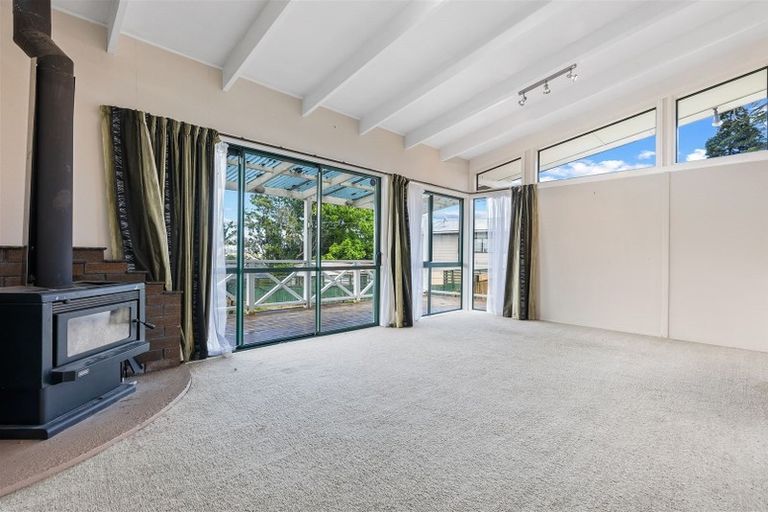 Photo of property in 33 Roseanne Road, Manurewa, Auckland, 2102