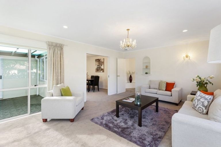 Photo of property in 17 Samwell Drive, Whitby, Porirua, 5024