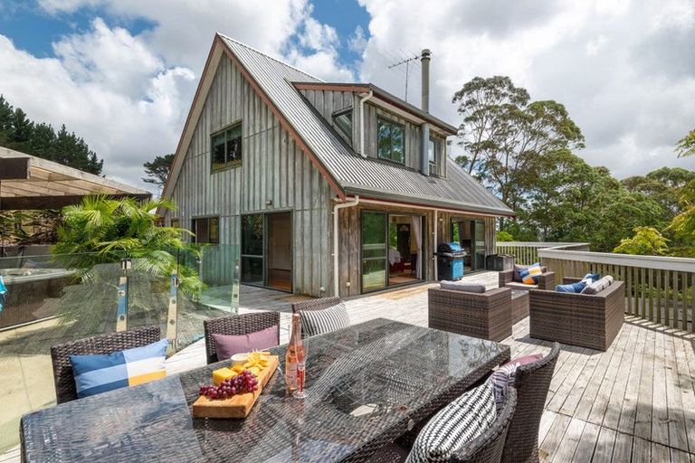 Photo of property in 585 Inland Road, Helensville, 0875