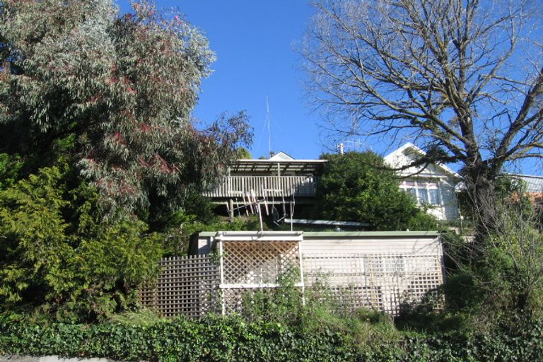 Photo of property in 72 Shakespeare Road, Bluff Hill, Napier, 4110