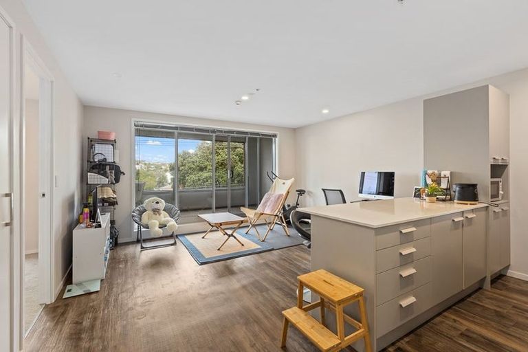 Photo of property in 203/25 Bute Road, Browns Bay, Auckland, 0630