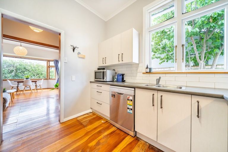 Photo of property in 24 Jessie Street, Petone, Lower Hutt, 5012