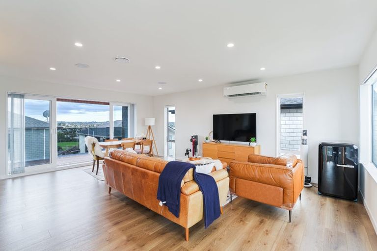 Photo of property in 126b Coronation Road, Hillcrest, Auckland, 0627