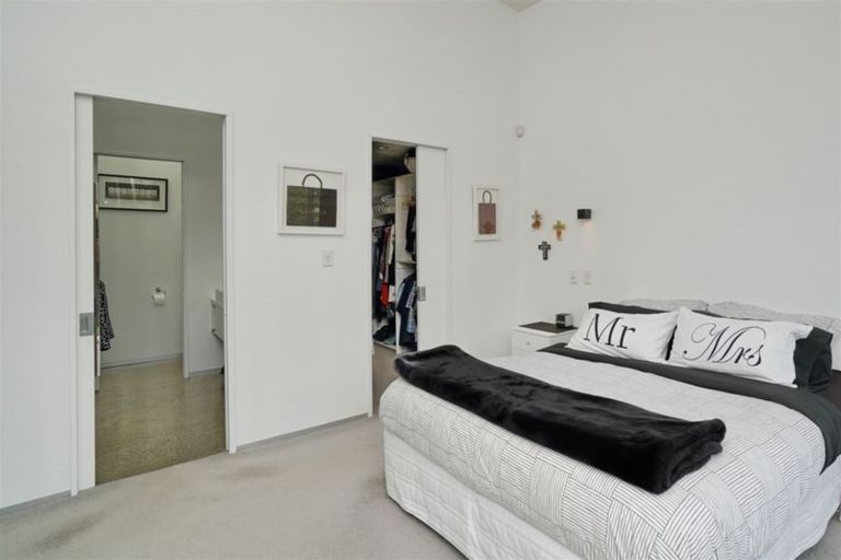 Photo of property in 66 Celia Street, Redcliffs, Christchurch, 8081