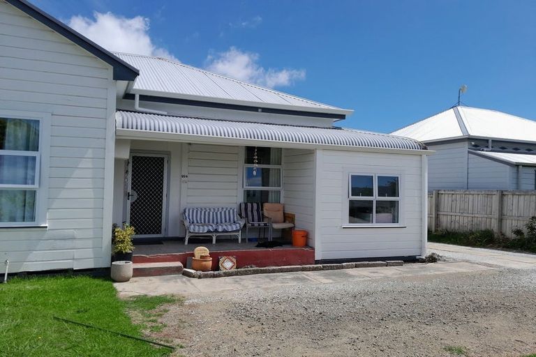Photo of property in 214 Whitaker Street, Whataupoko, Gisborne, 4010