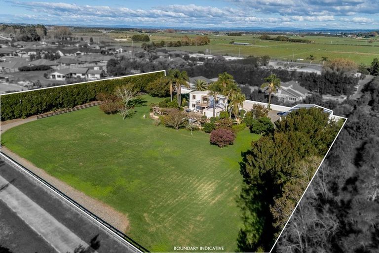 Photo of property in 112c Tara Road, Papamoa Beach, Te Puke, 3187