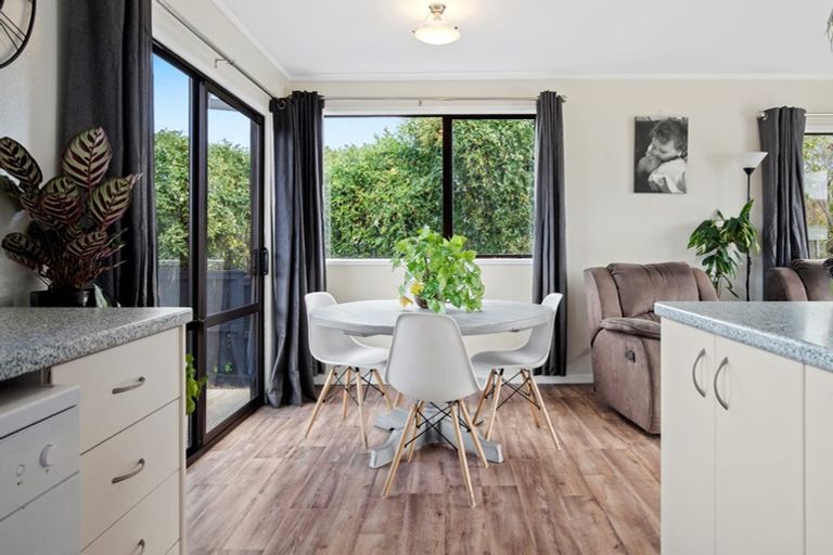 Photo of property in 15a Warriston Avenue, Waiuku, 2123